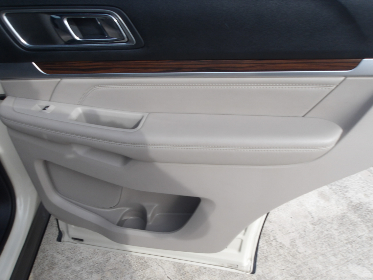 Ford Explorer Limited FWD 2018