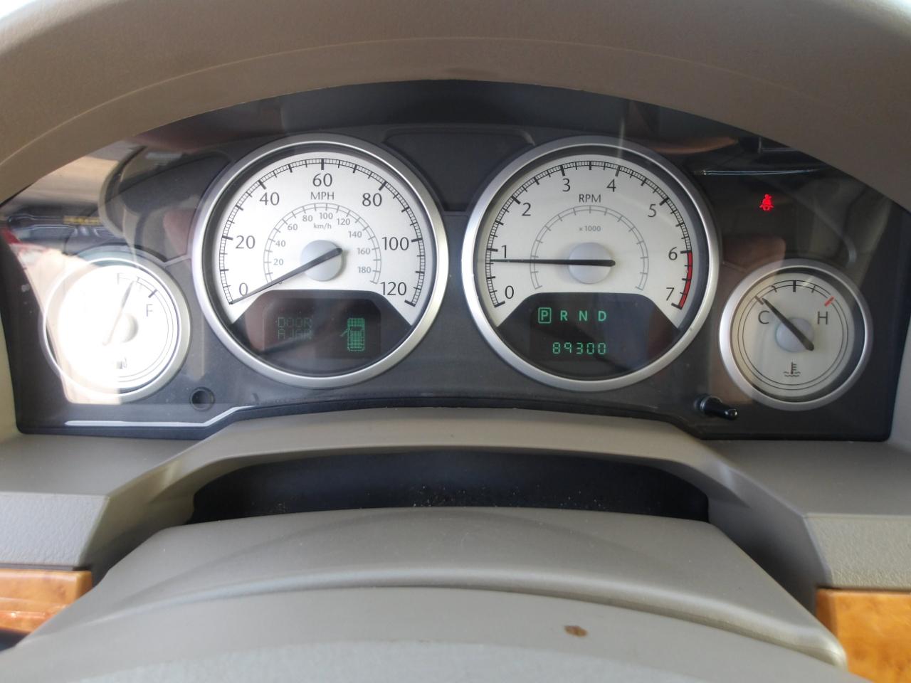 Chrysler Town & Country 4dr Wgn Limited 2010