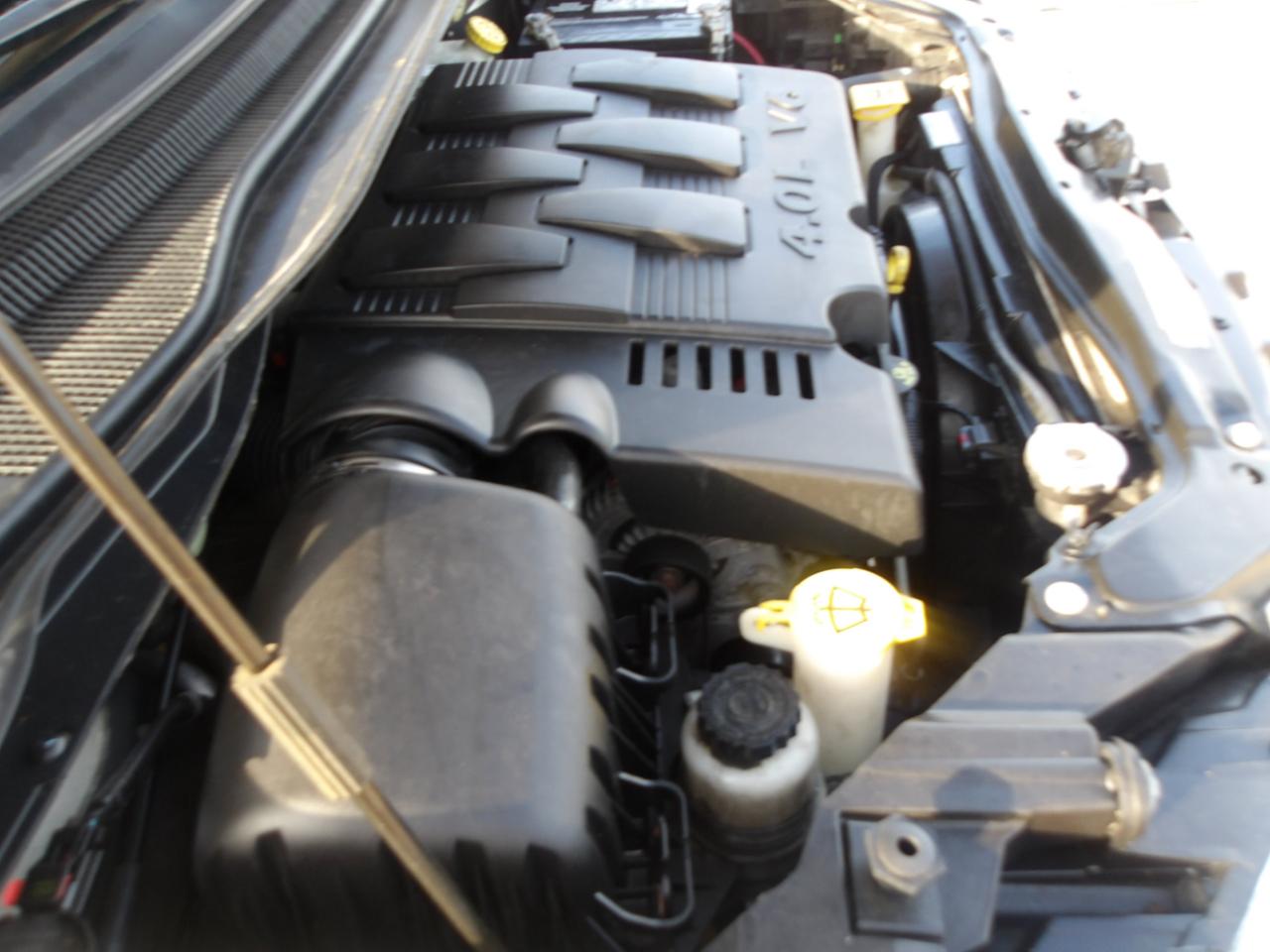 Chrysler Town & Country 4dr Wgn Limited 2010