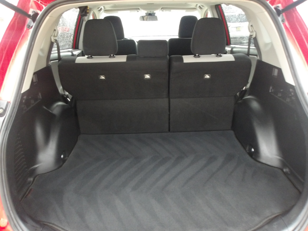 Toyota RAV4 XLE FWD 2017