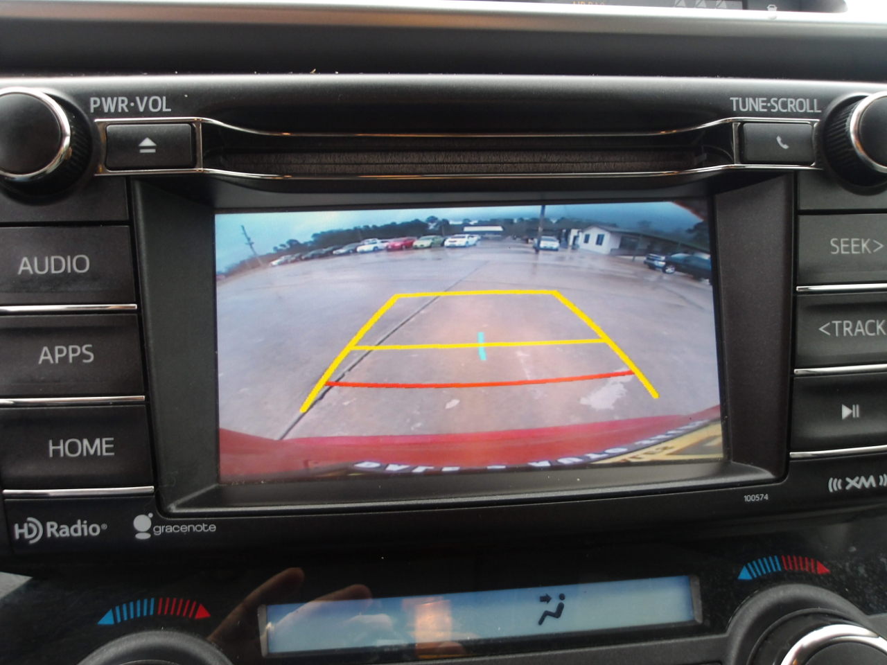 Toyota RAV4 XLE FWD 2017