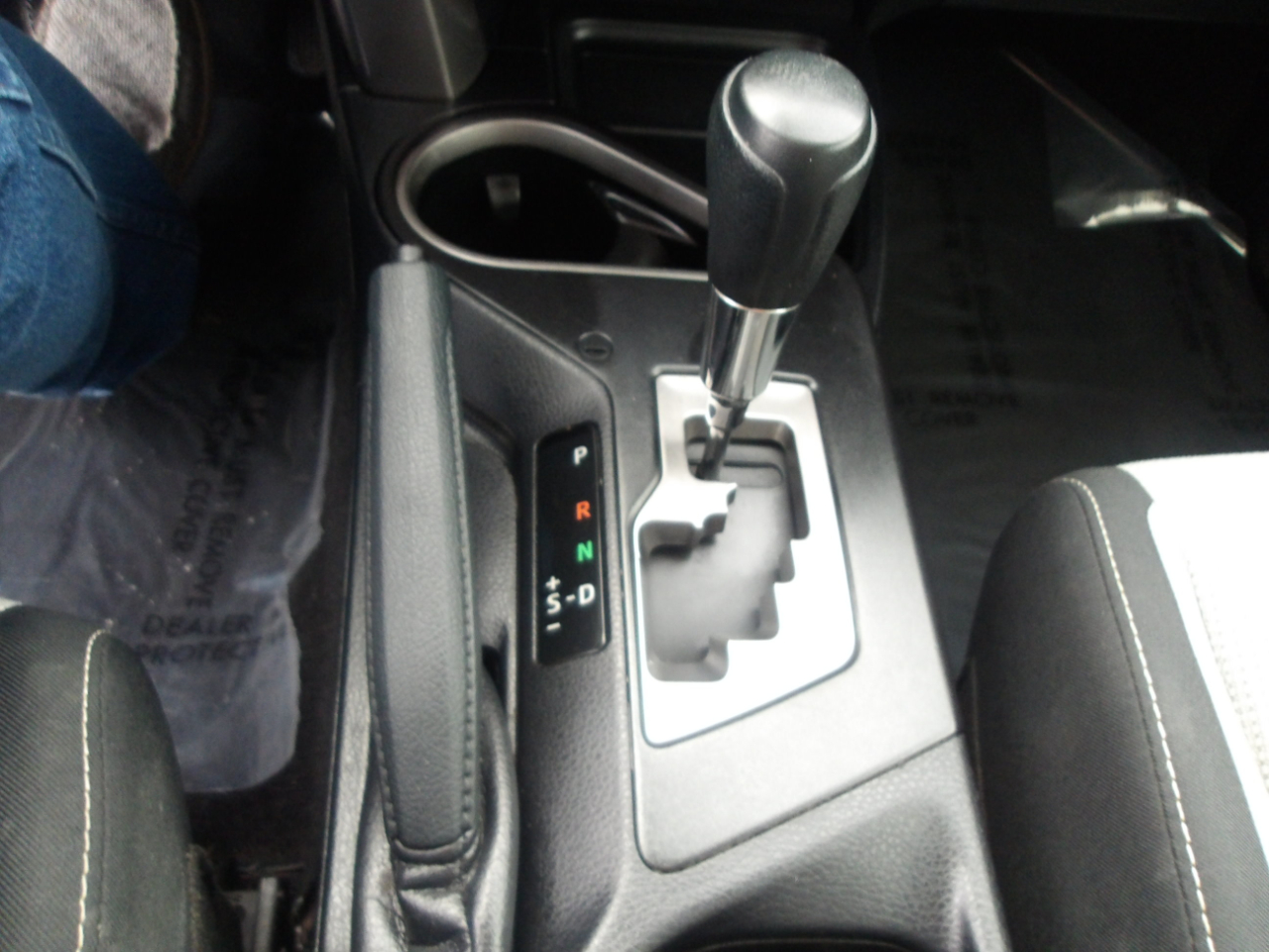 Toyota RAV4 XLE FWD 2017