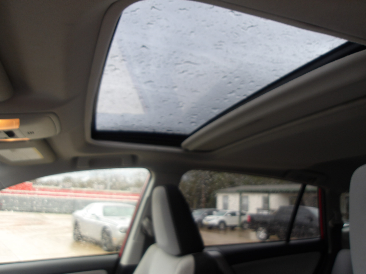 Toyota RAV4 XLE FWD 2017