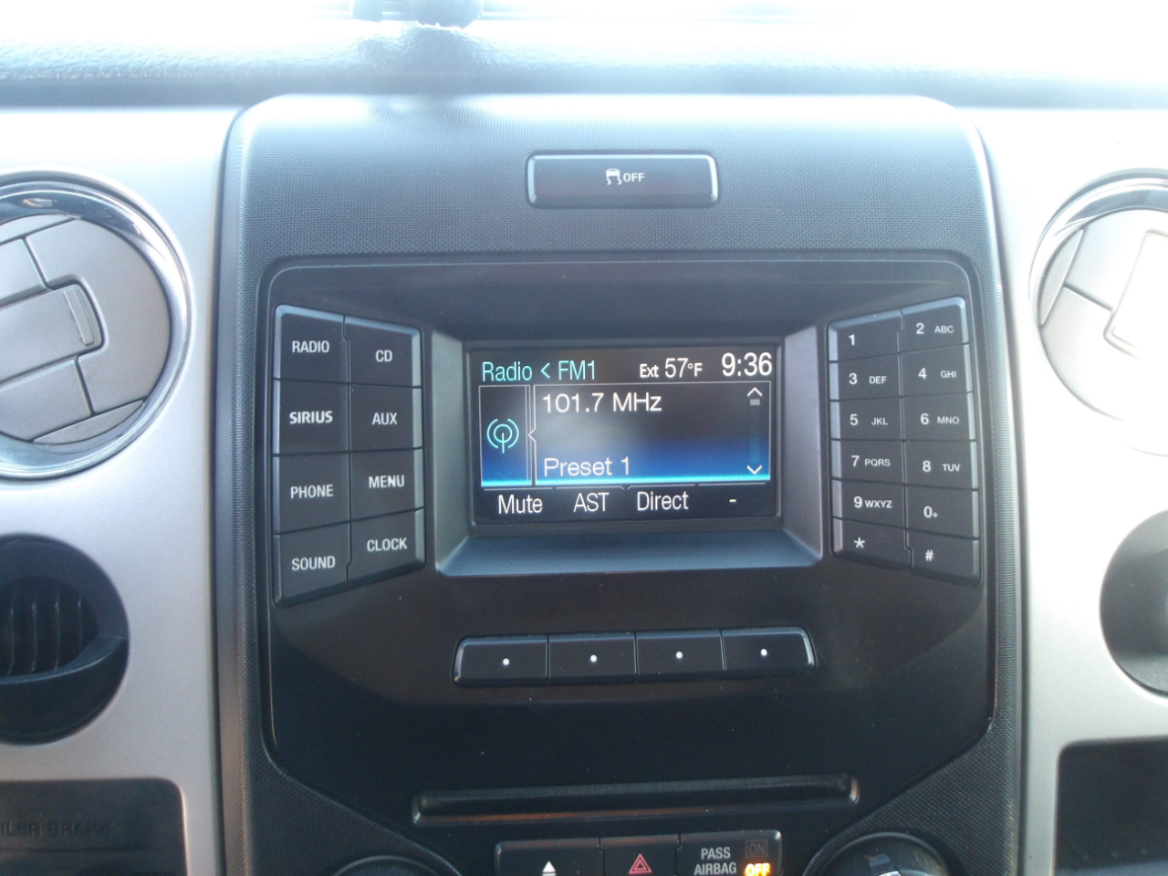 Ford F-150 2WD SuperCrew 145" XLT 2013