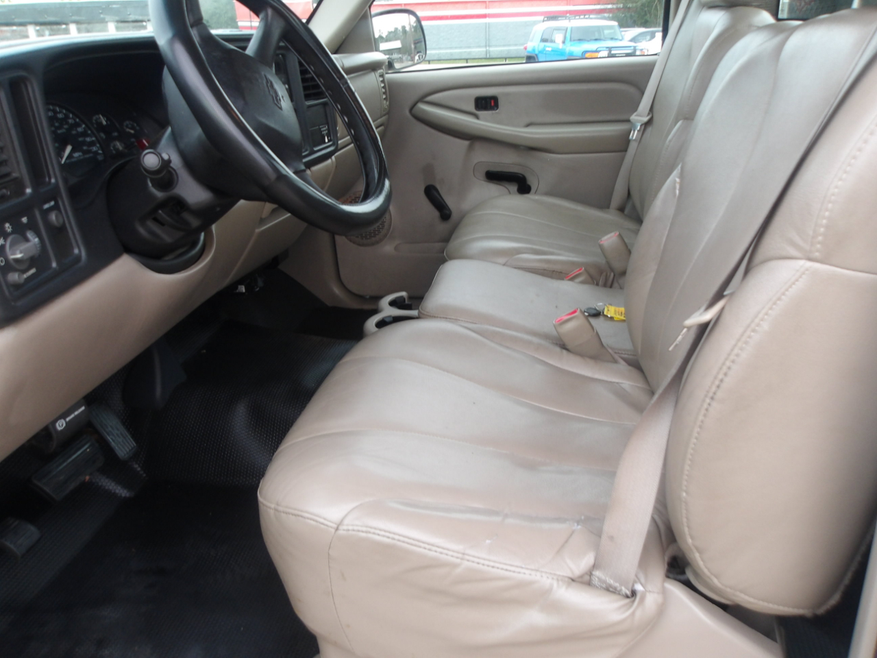 Chevrolet Silverado 2500HD Reg Cab 133" WB 2001