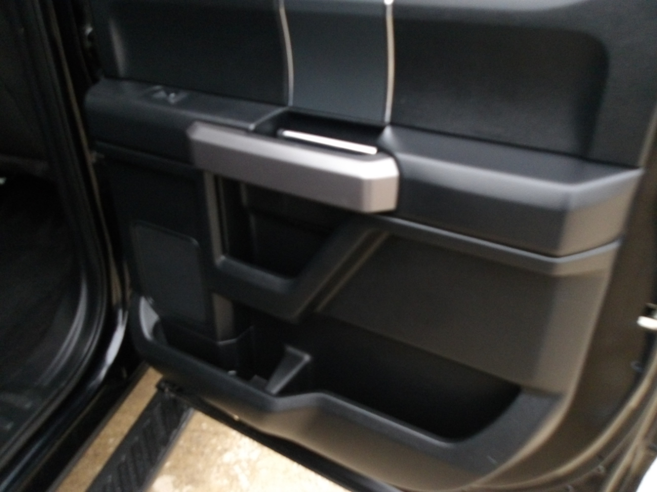 Ford F-150 XLT 2WD SuperCrew 5.5' Box 2018