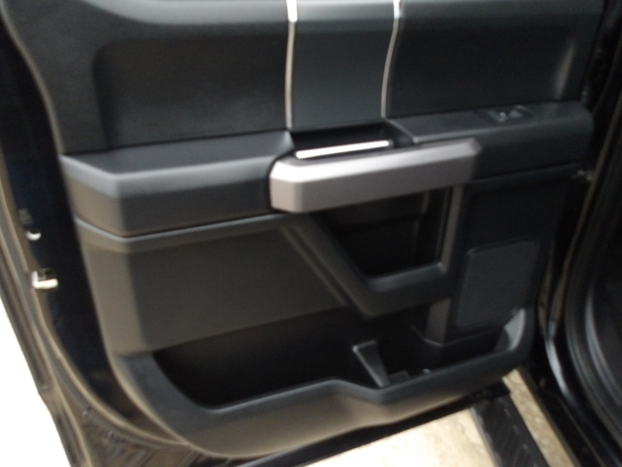 Ford F-150 XLT 2WD SuperCrew 5.5' Box 2018