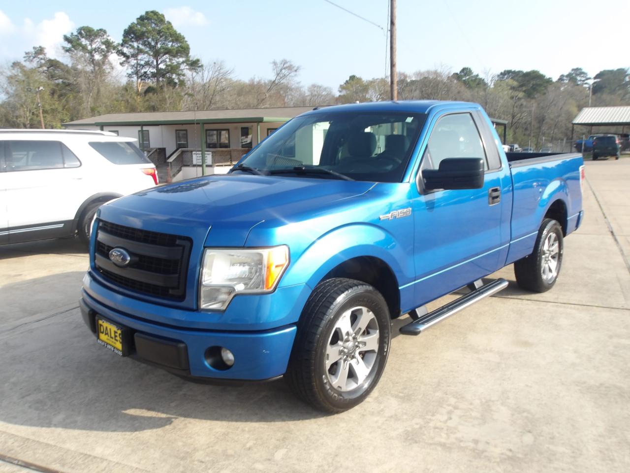 Ford F-150 2WD Reg Cab 126" STX 2013