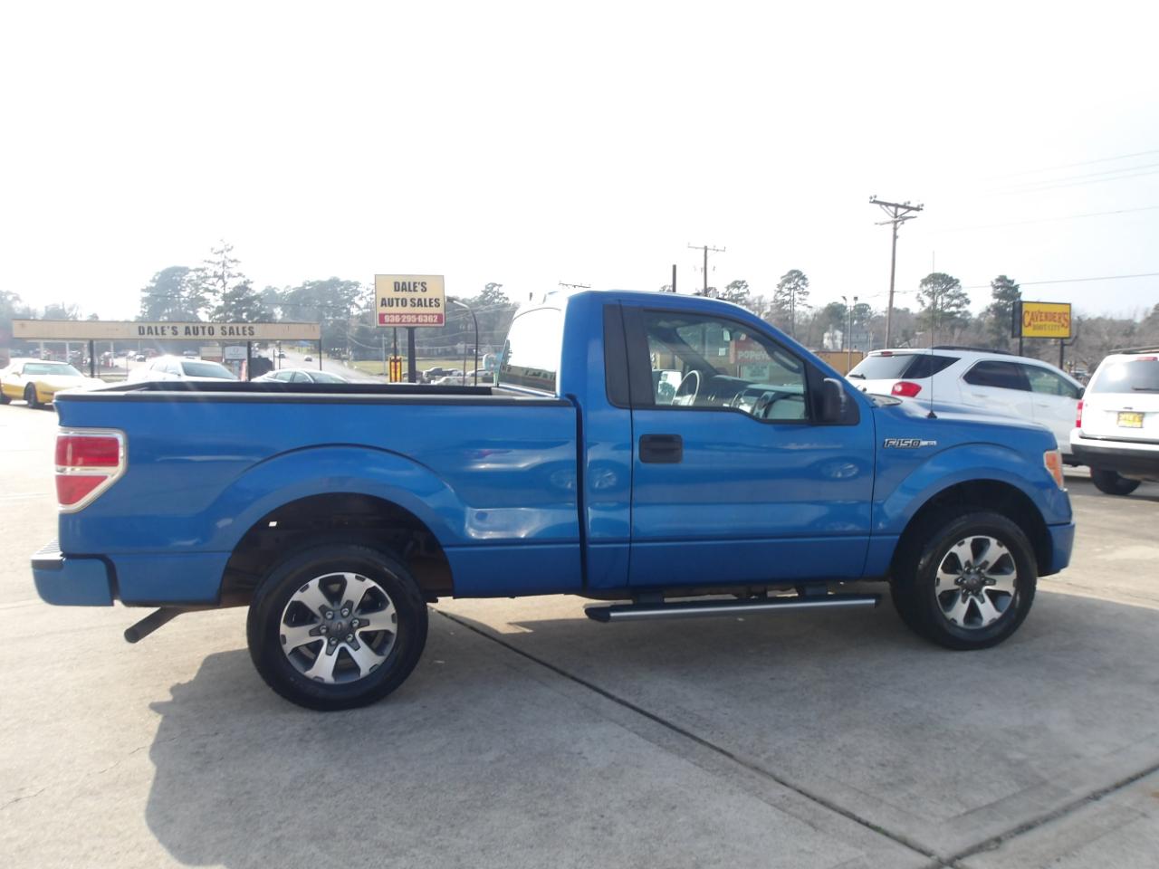 Ford F-150 2WD Reg Cab 126" STX 2013