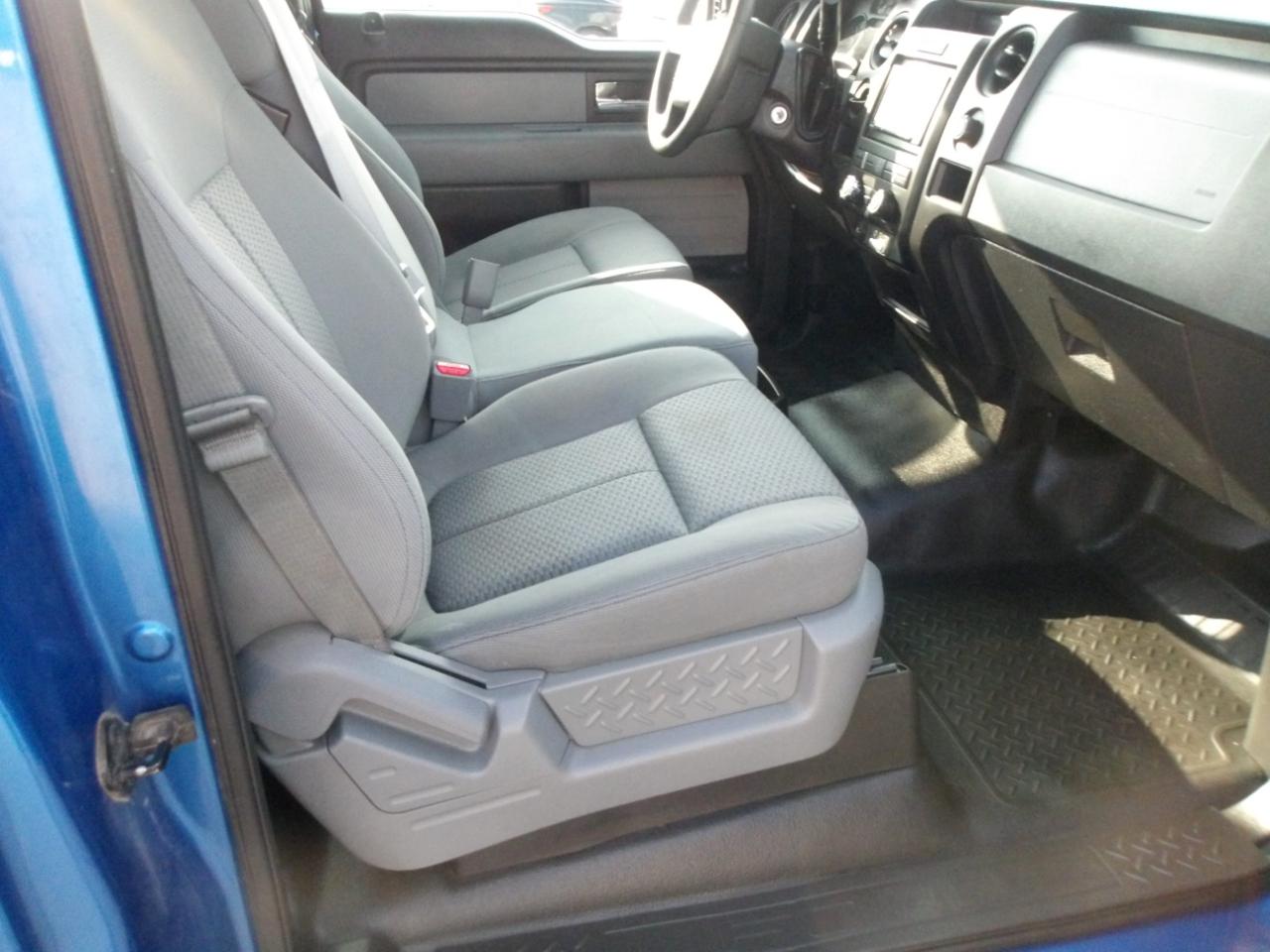 Ford F-150 2WD Reg Cab 126" STX 2013