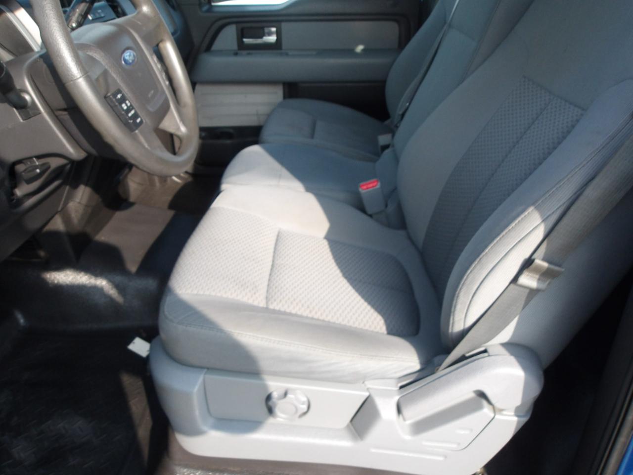 Ford F-150 2WD Reg Cab 126" STX 2013