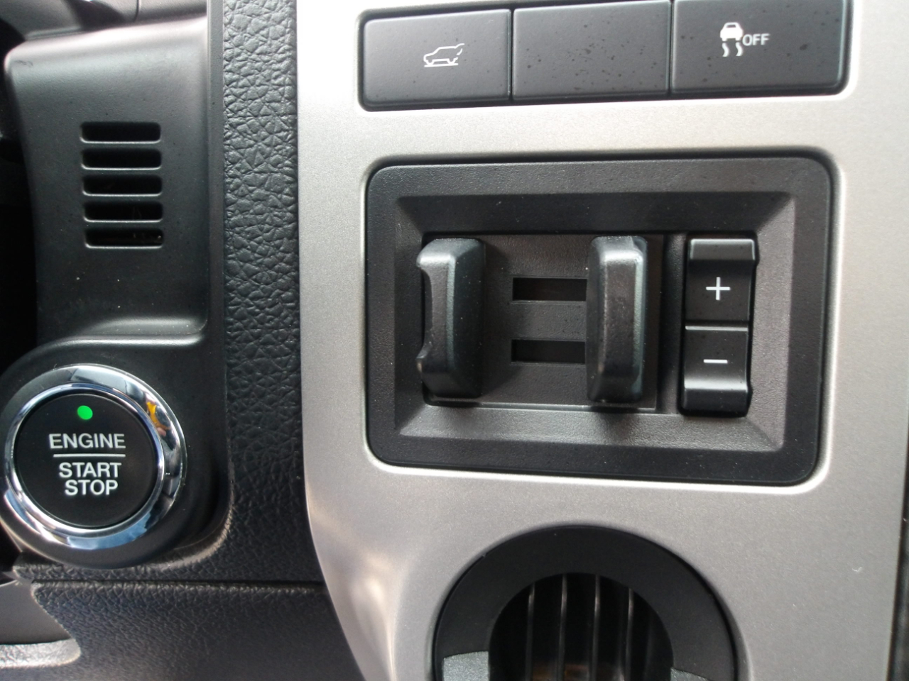 Ford Expedition 2WD 4dr Limited 2016