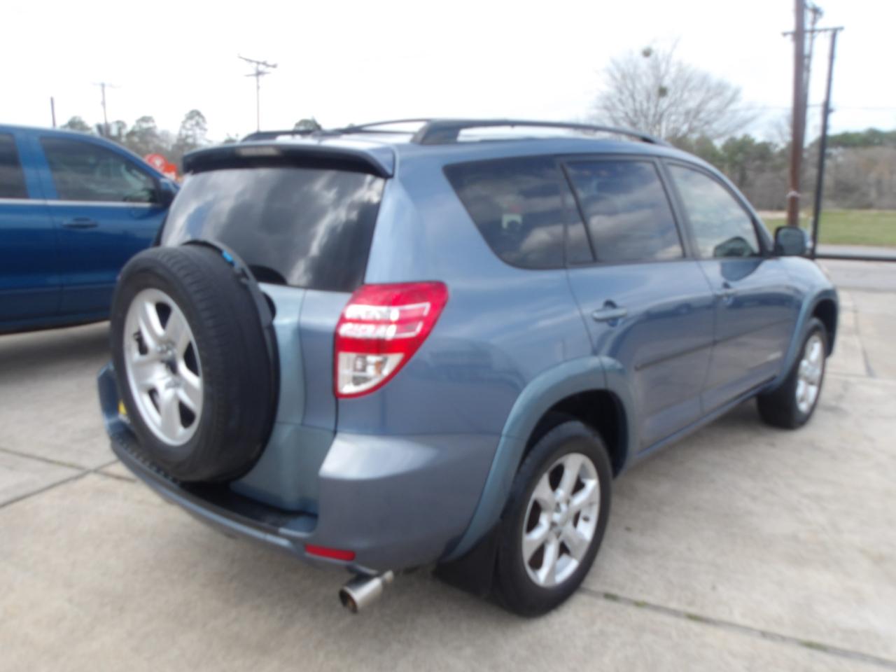 Toyota RAV4 FWD 4dr 4-cyl 4-Spd AT Ltd (Natl) 2010
