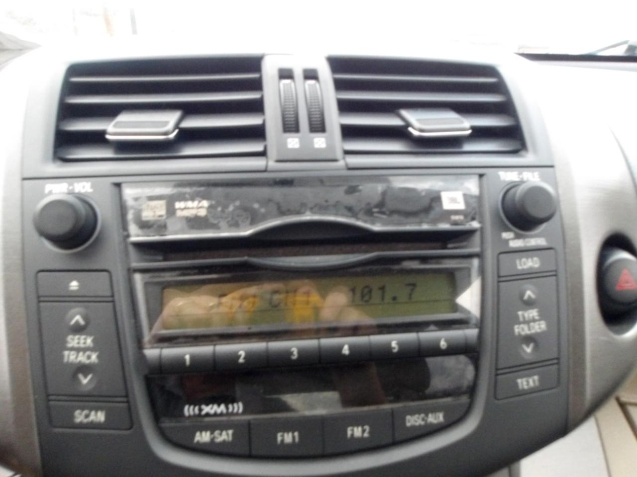 Toyota RAV4 FWD 4dr 4-cyl 4-Spd AT Ltd (Natl) 2010