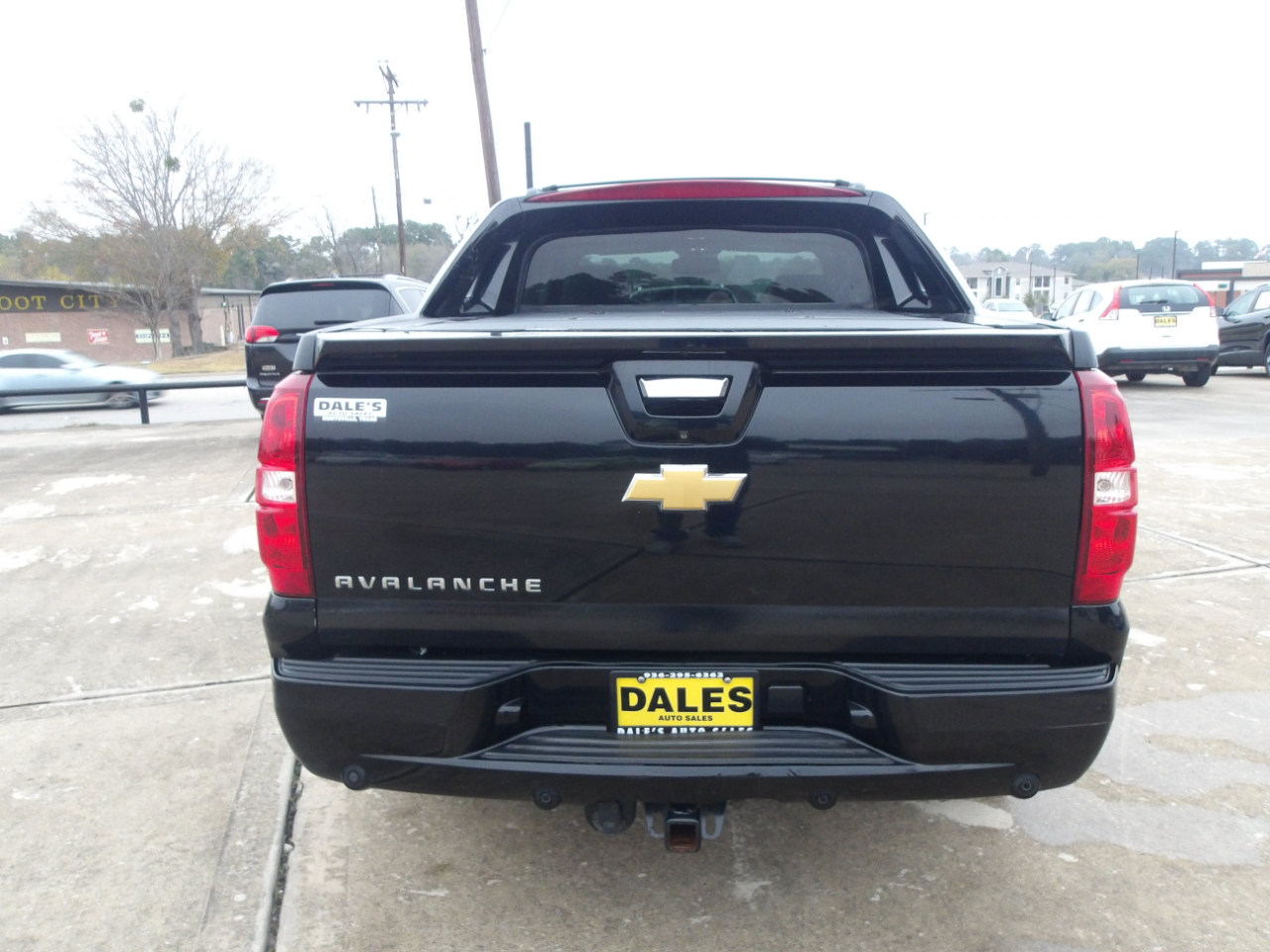Chevrolet Avalanche 2WD Crew Cab LT 2013