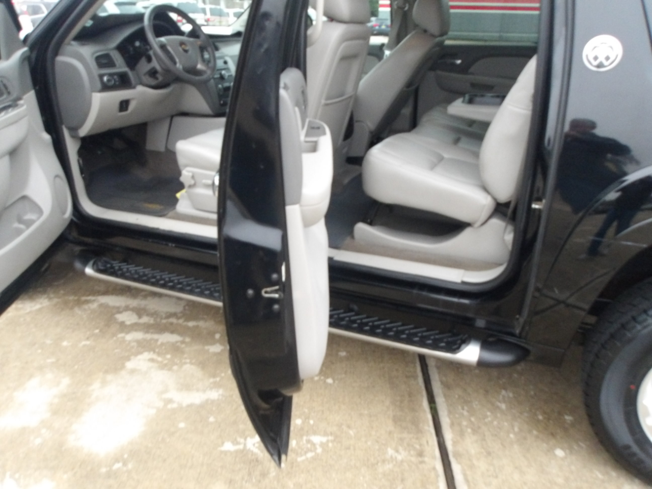 Chevrolet Avalanche 2WD Crew Cab LT 2013