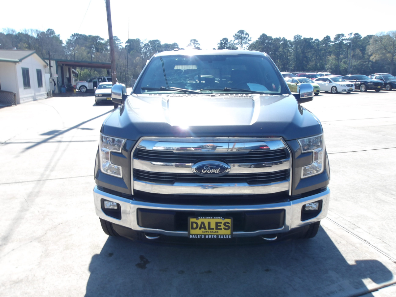 Ford F-150 SuperCrew Crew Cab 139" Lariat 4WD 2016