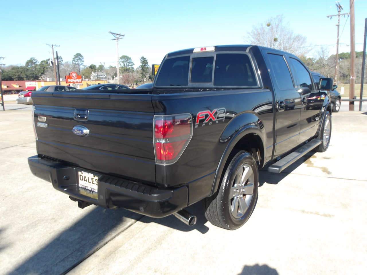 Ford F-150 2WD SuperCrew 145" FX2 Sport 2013
