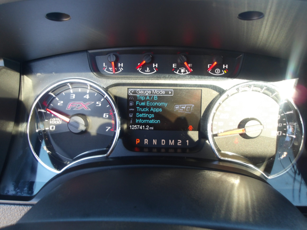 Ford F-150 2WD SuperCrew 145" FX2 Sport 2013