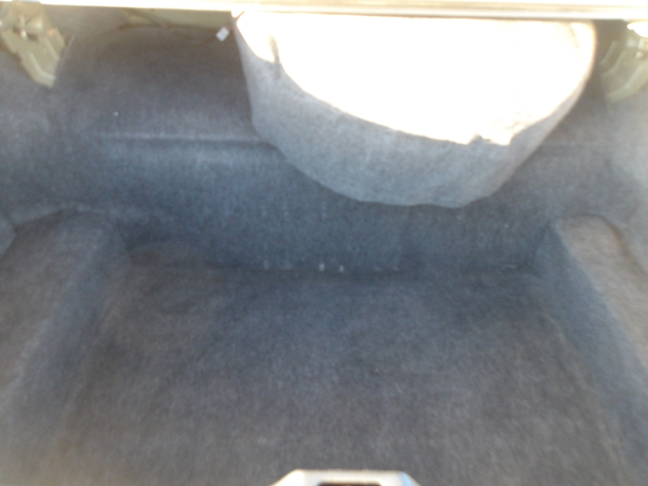 Mercury Grand Marquis 4dr Sdn LS Premium 2004