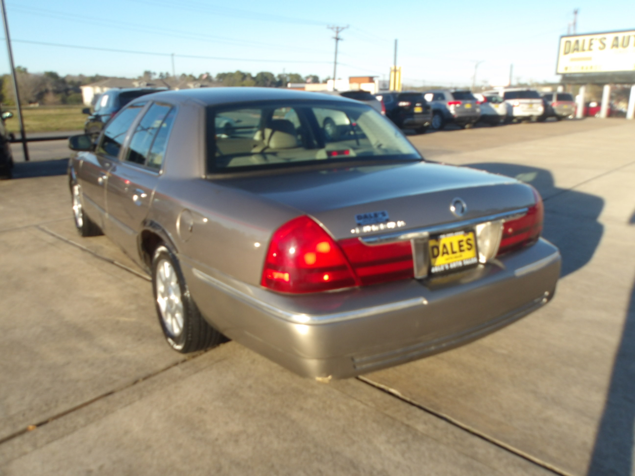 Mercury Grand Marquis 4dr Sdn LS Premium 2004