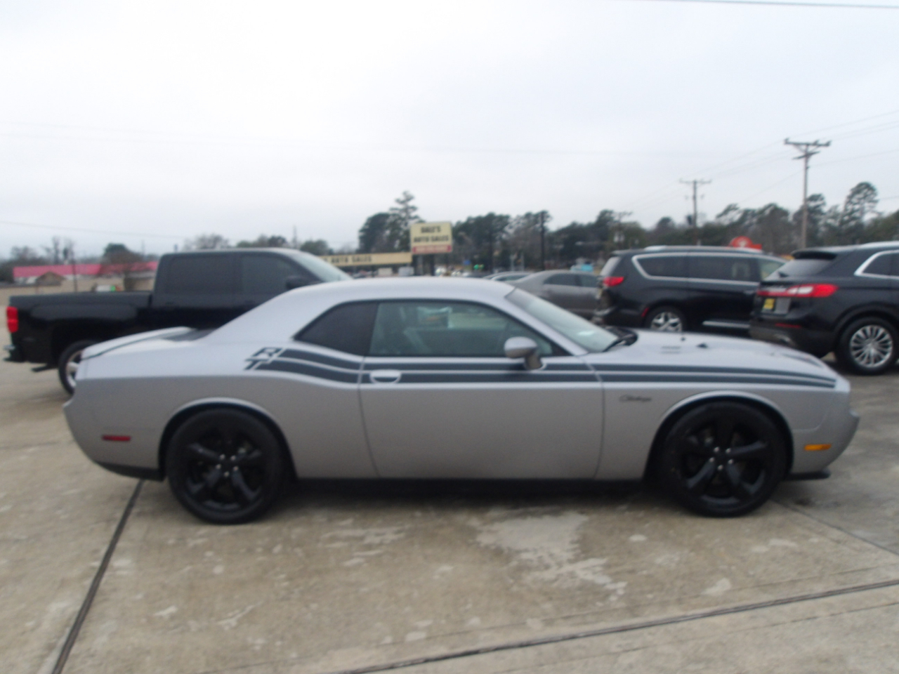 Dodge Challenger 2dr Cpe R/T Classic 2013
