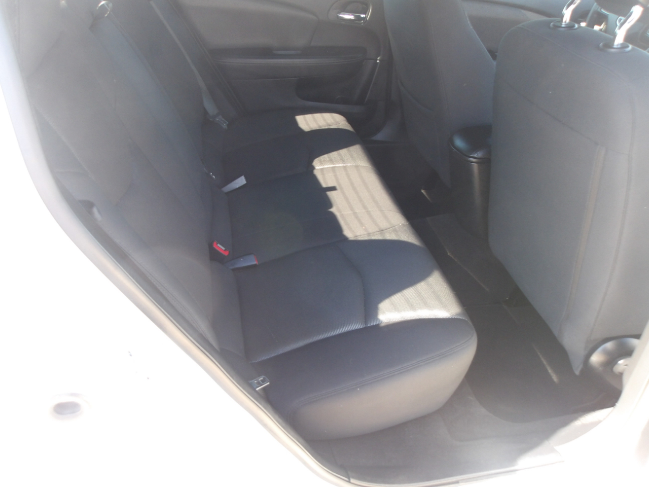 Dodge Avenger 4dr Sdn SE V6 2012