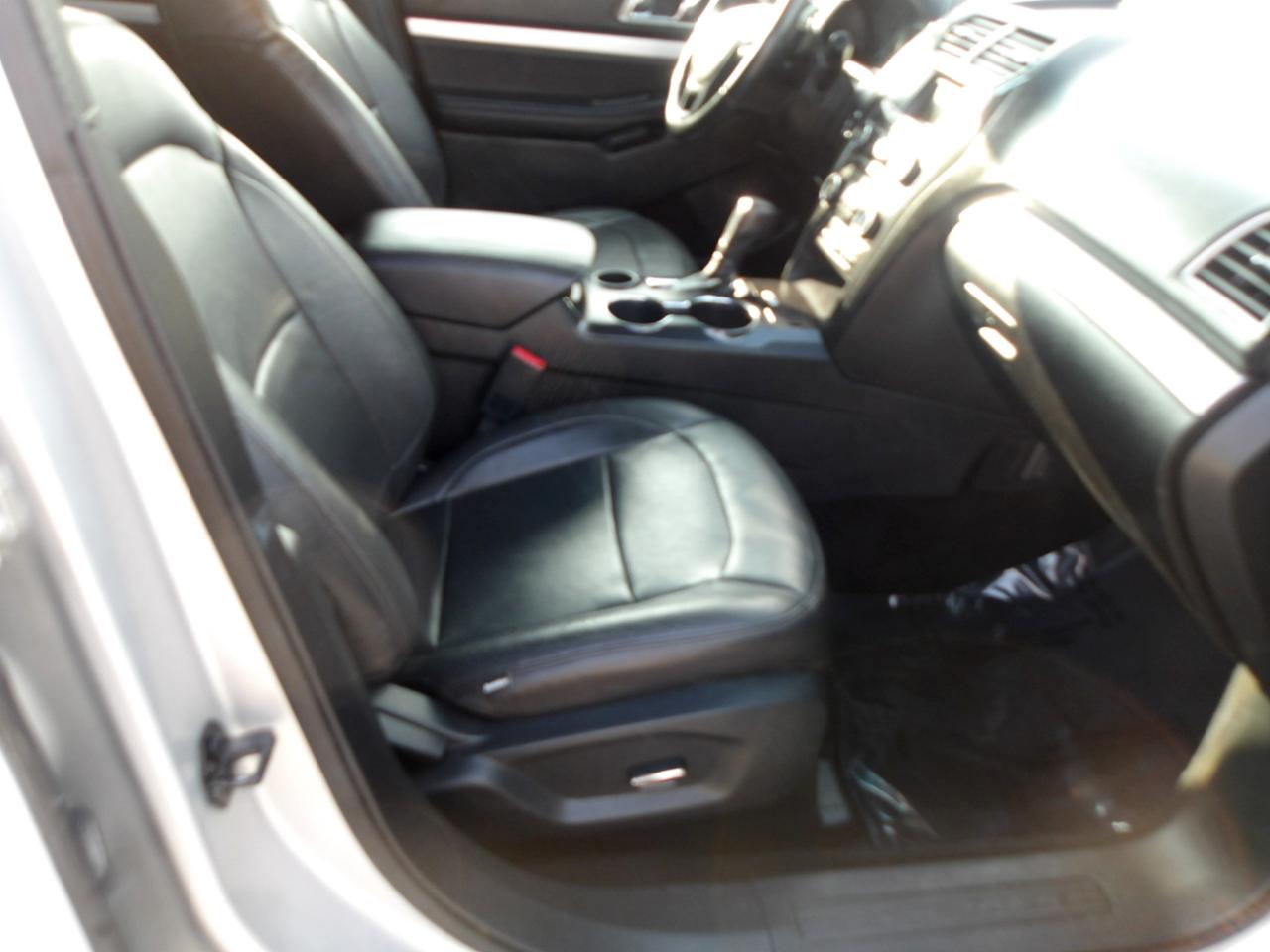 Ford Explorer XLT FWD 2017