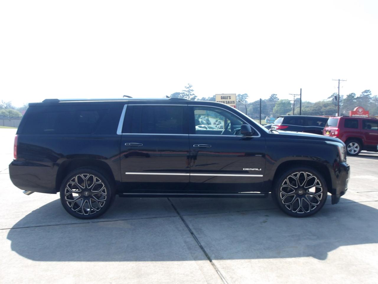 GMC Yukon XL 2WD 4dr Denali 2016