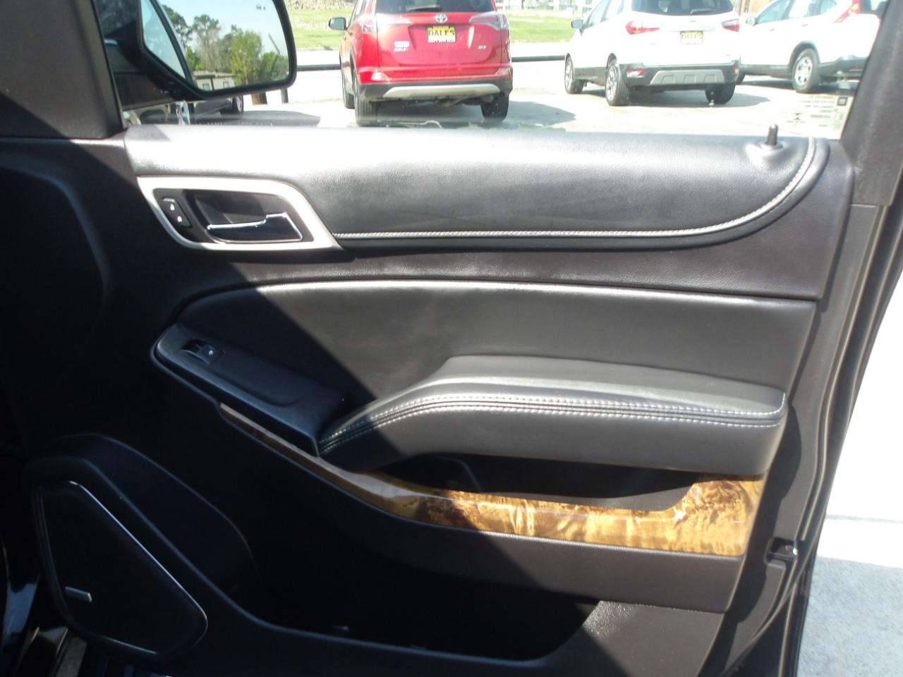 GMC Yukon XL 2WD 4dr Denali 2016