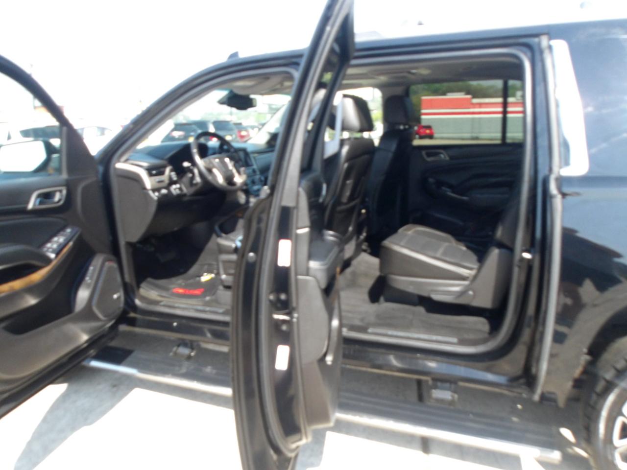 GMC Yukon XL 2WD 4dr Denali 2016