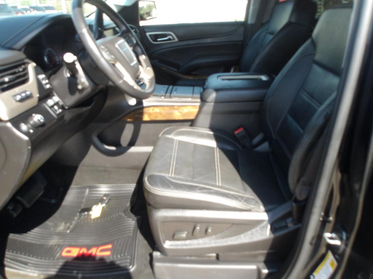 GMC Yukon XL 2WD 4dr Denali 2016