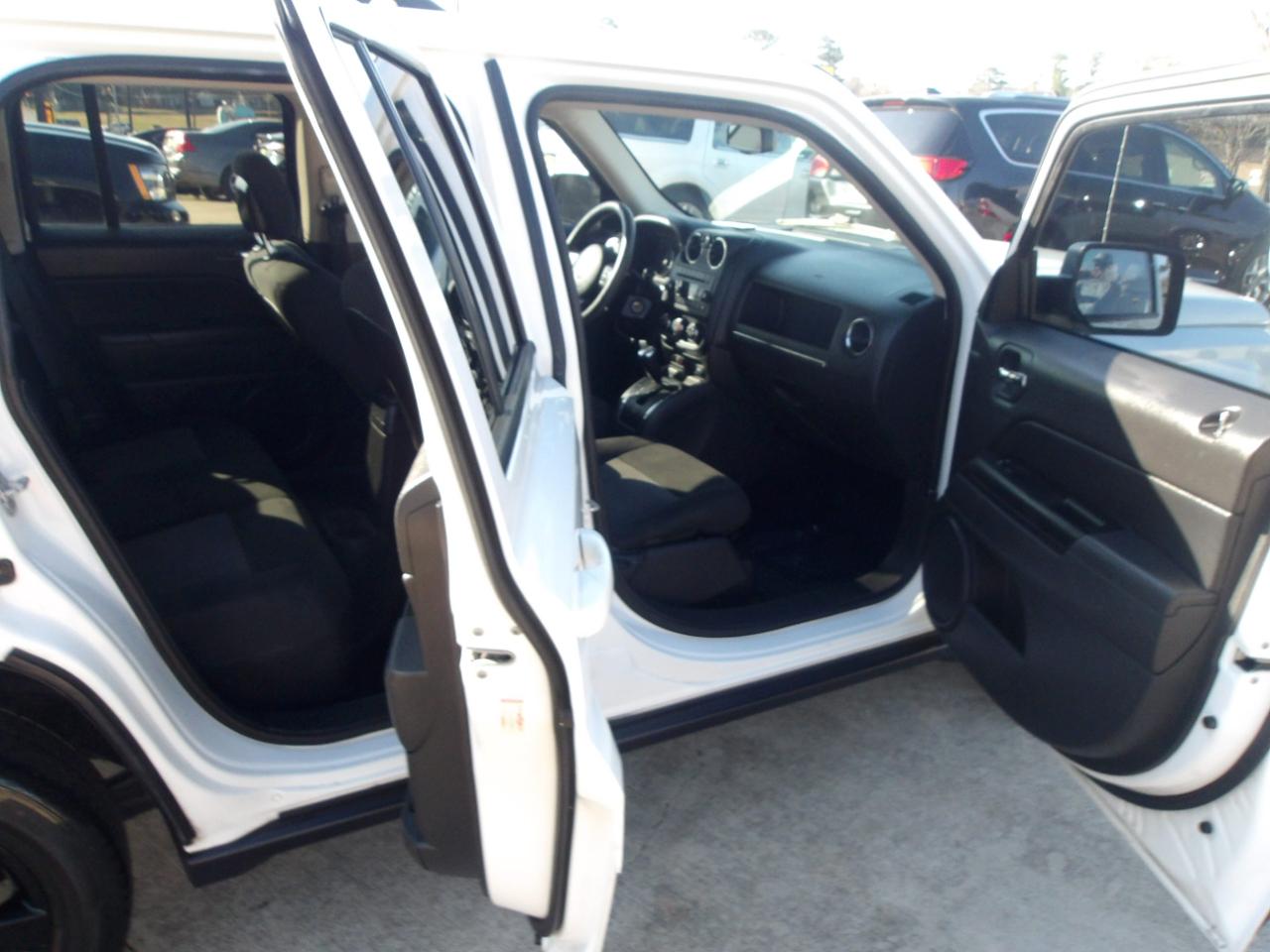 Jeep Patriot FWD 4dr Altitude Edition 2015