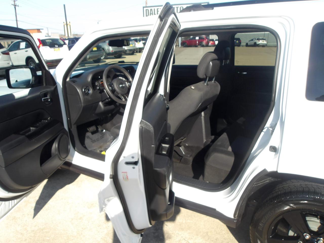 Jeep Patriot FWD 4dr Altitude Edition 2015