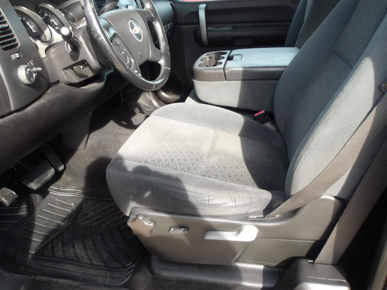 Chevrolet Silverado 1500 2WD Ext Cab 143.5" LT w/1LT 2008