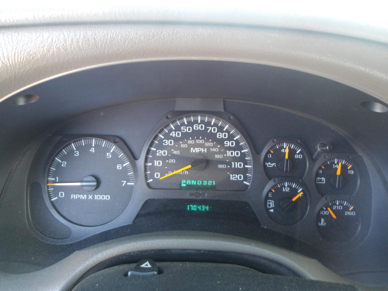 Chevrolet TrailBlazer 4dr 2WD LS 2002