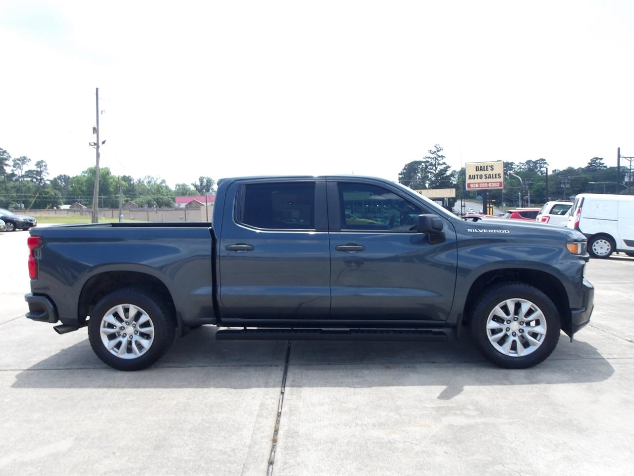 Chevrolet Silverado 1500 2WD Crew Cab 147" Custom 2020