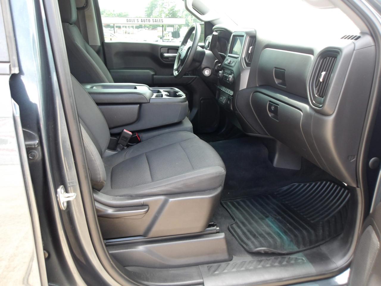 Chevrolet Silverado 1500 2WD Crew Cab 147" Custom 2020