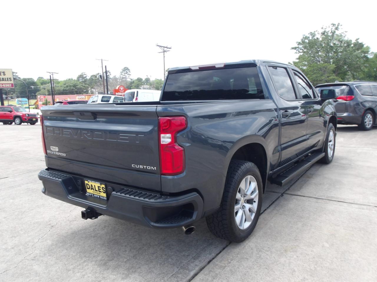 Chevrolet Silverado 1500 2WD Crew Cab 147" Custom 2020