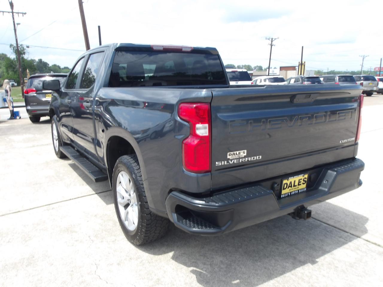 Chevrolet Silverado 1500 2WD Crew Cab 147" Custom 2020