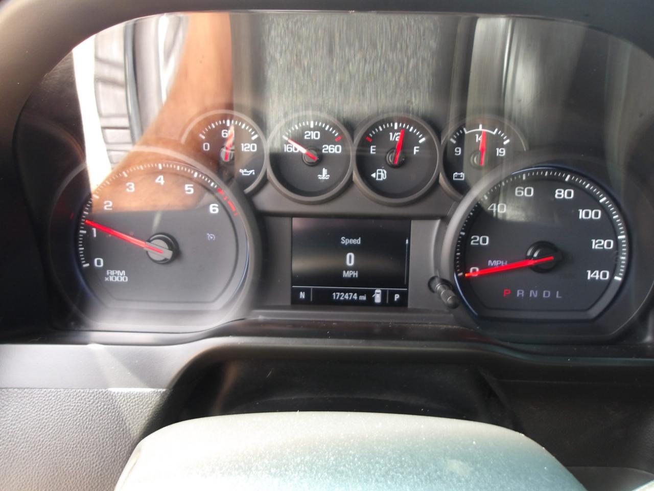Chevrolet Silverado 1500 2WD Crew Cab 147" Custom 2020