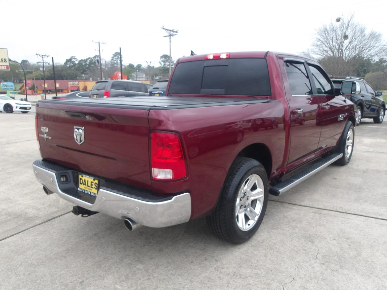 RAM 1500 Lone Star Silver 4x2 Crew Cab 5'7" Box 2018