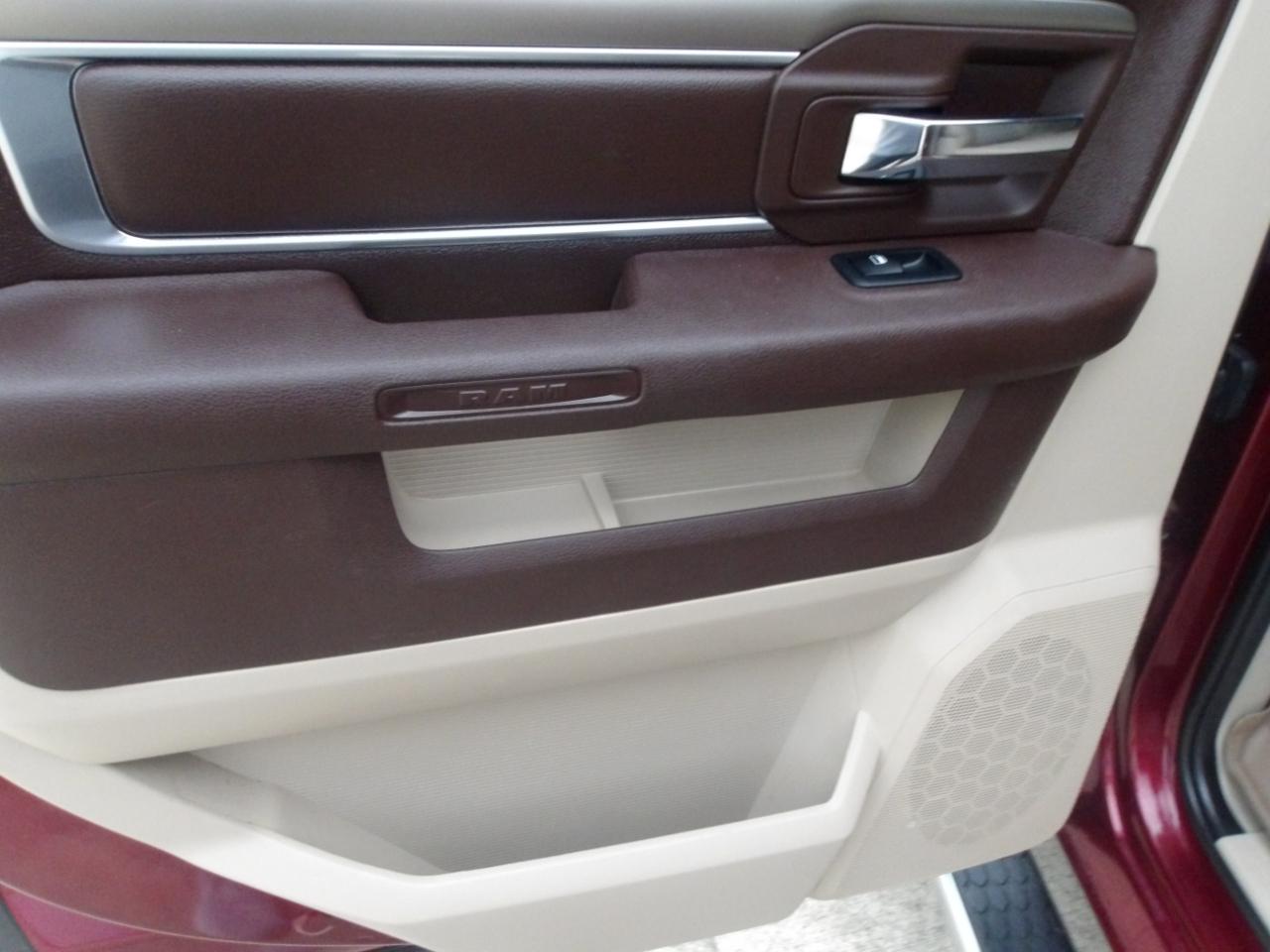 RAM 1500 Lone Star Silver 4x2 Crew Cab 5'7" Box 2018