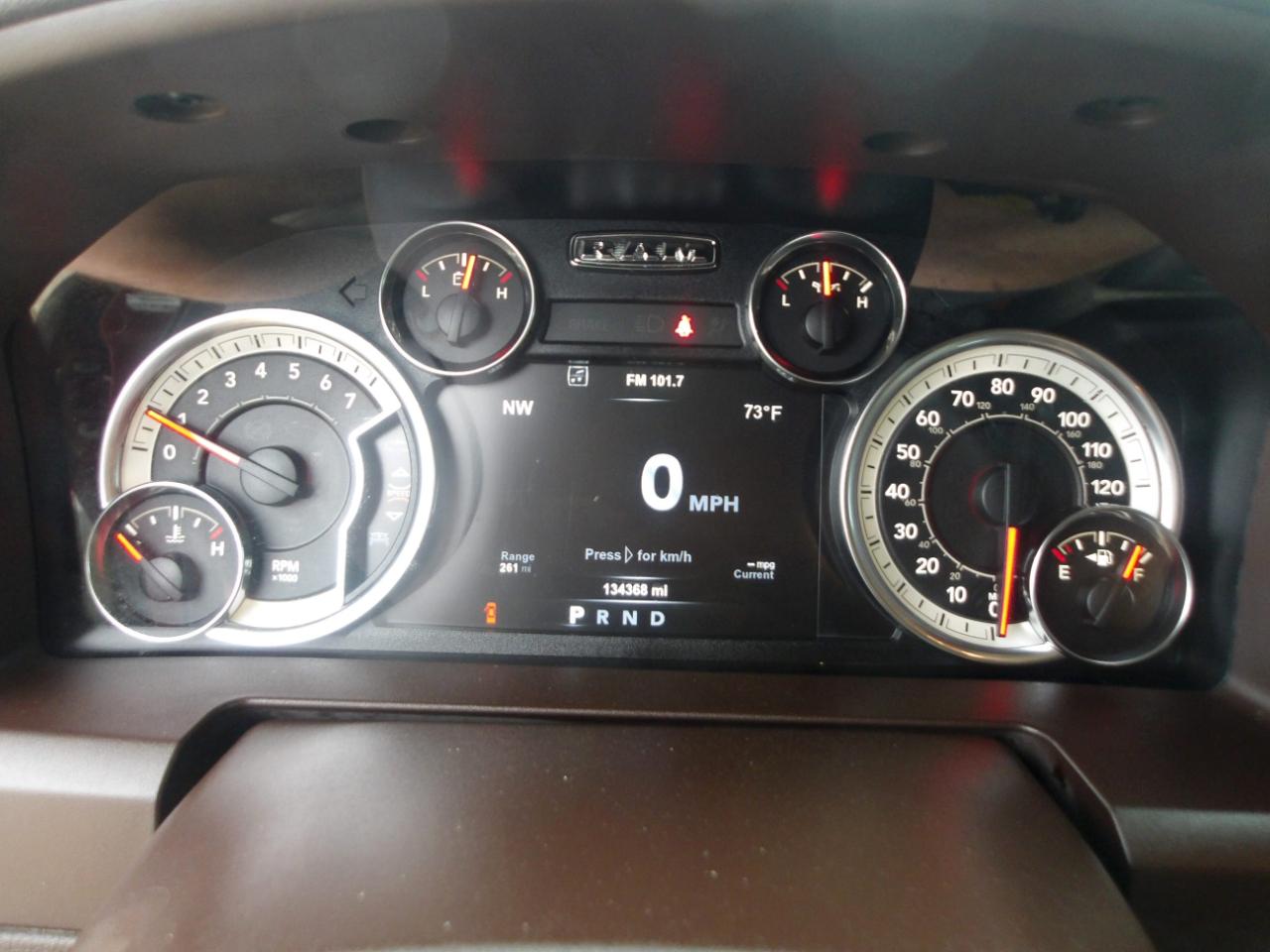 RAM 1500 Lone Star Silver 4x2 Crew Cab 5'7" Box 2018