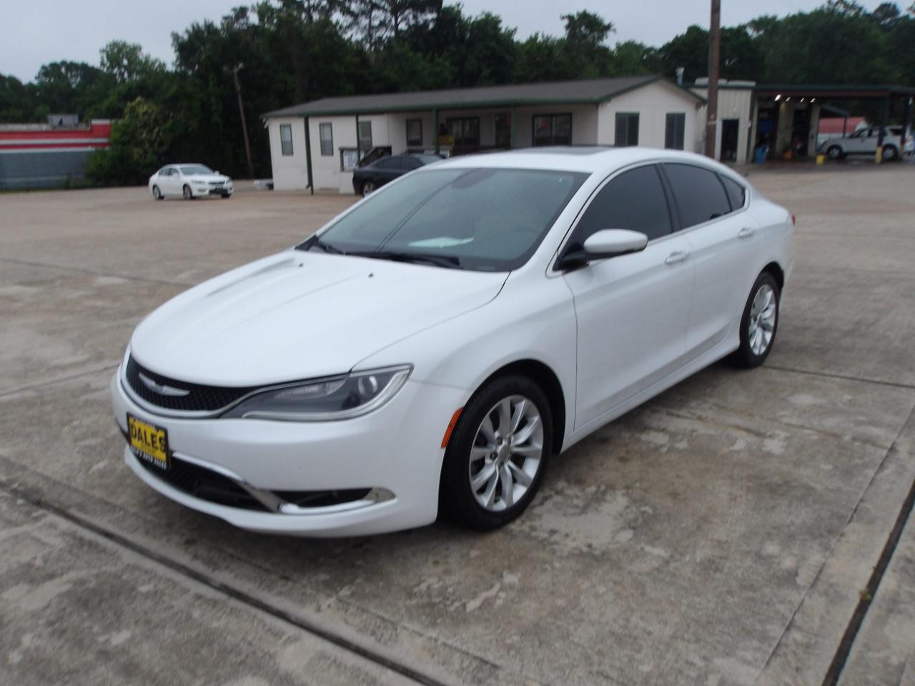 Chrysler 200 4dr Sdn C FWD 2015