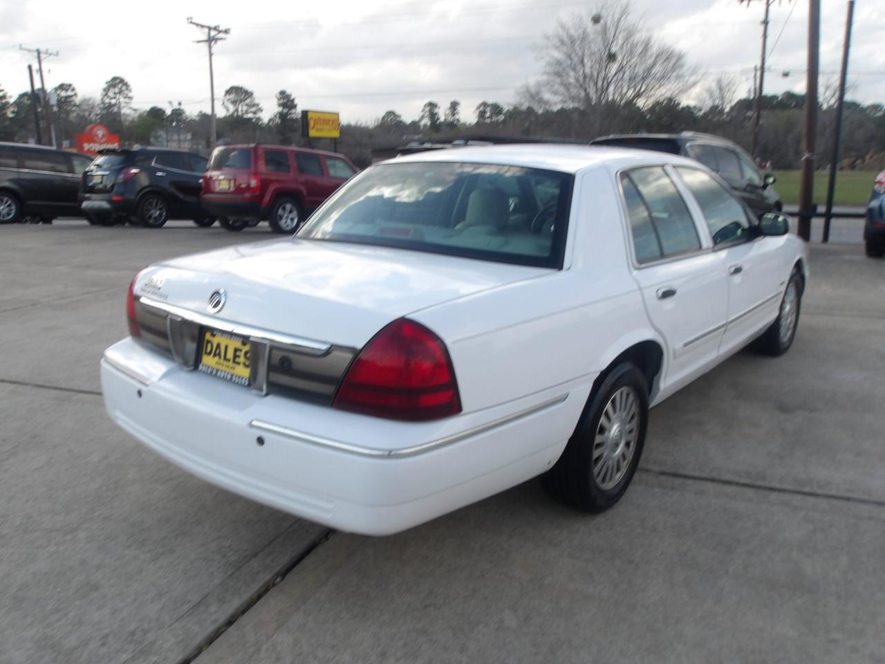 Mercury Grand Marquis 4dr Sdn LS Premium 2006
