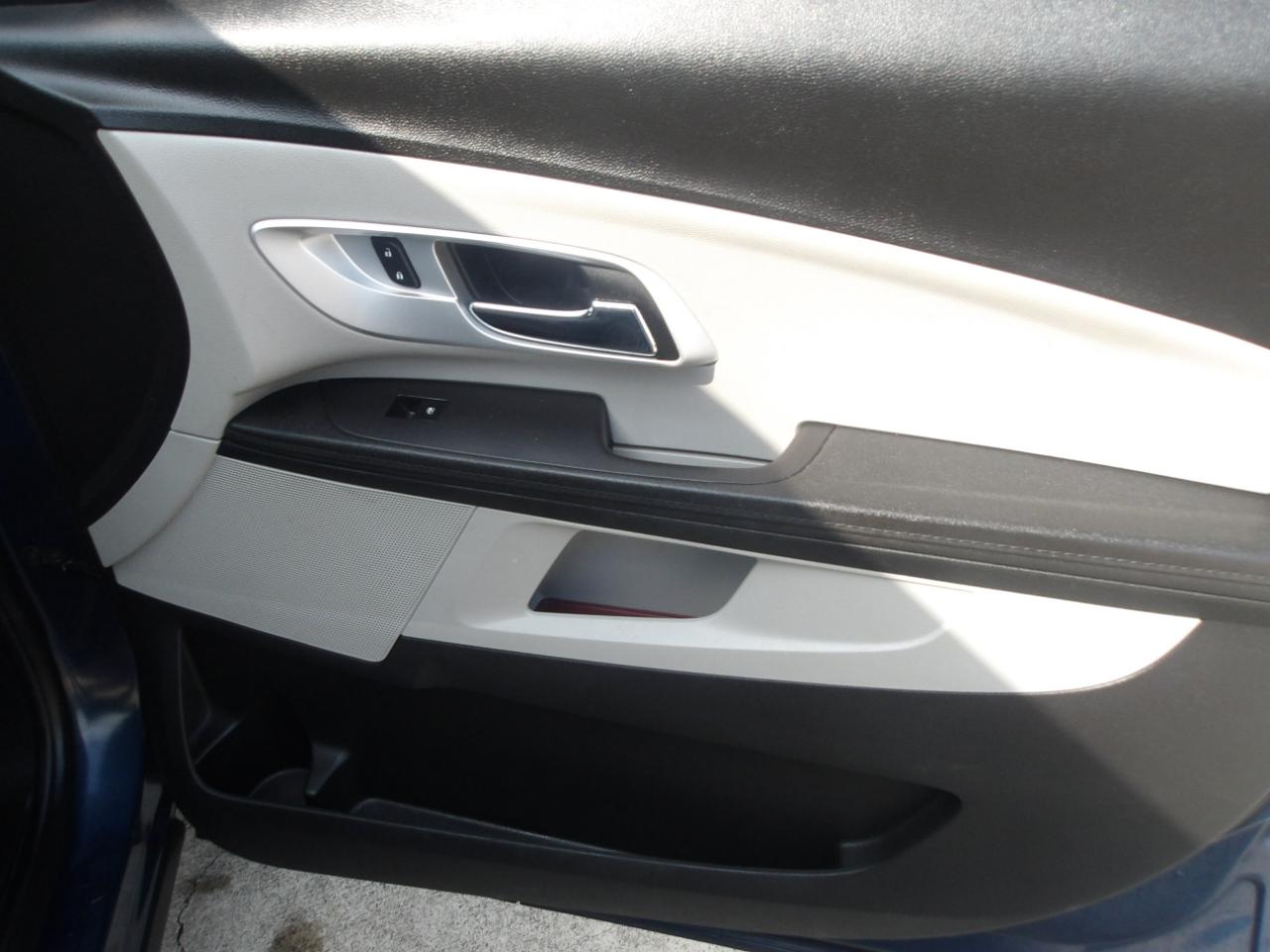 Chevrolet Equinox FWD 4dr LT w/1LT 2017