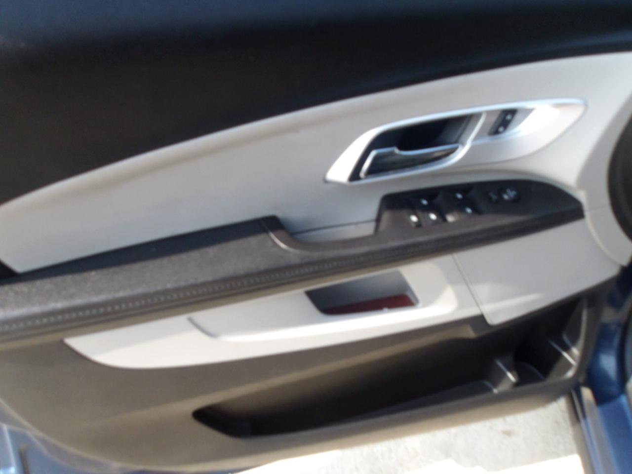 Chevrolet Equinox FWD 4dr LT w/1LT 2017