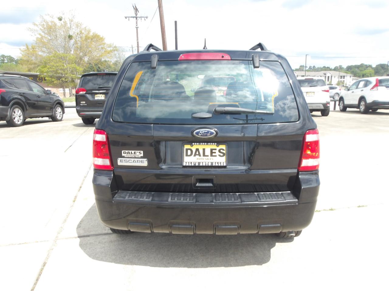 Ford Escape FWD 4dr XLS 2011