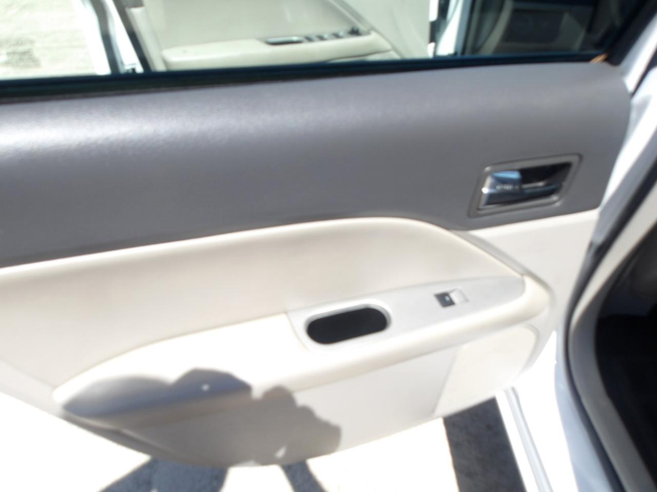 Ford Fusion 4dr Sdn SEL FWD 2012